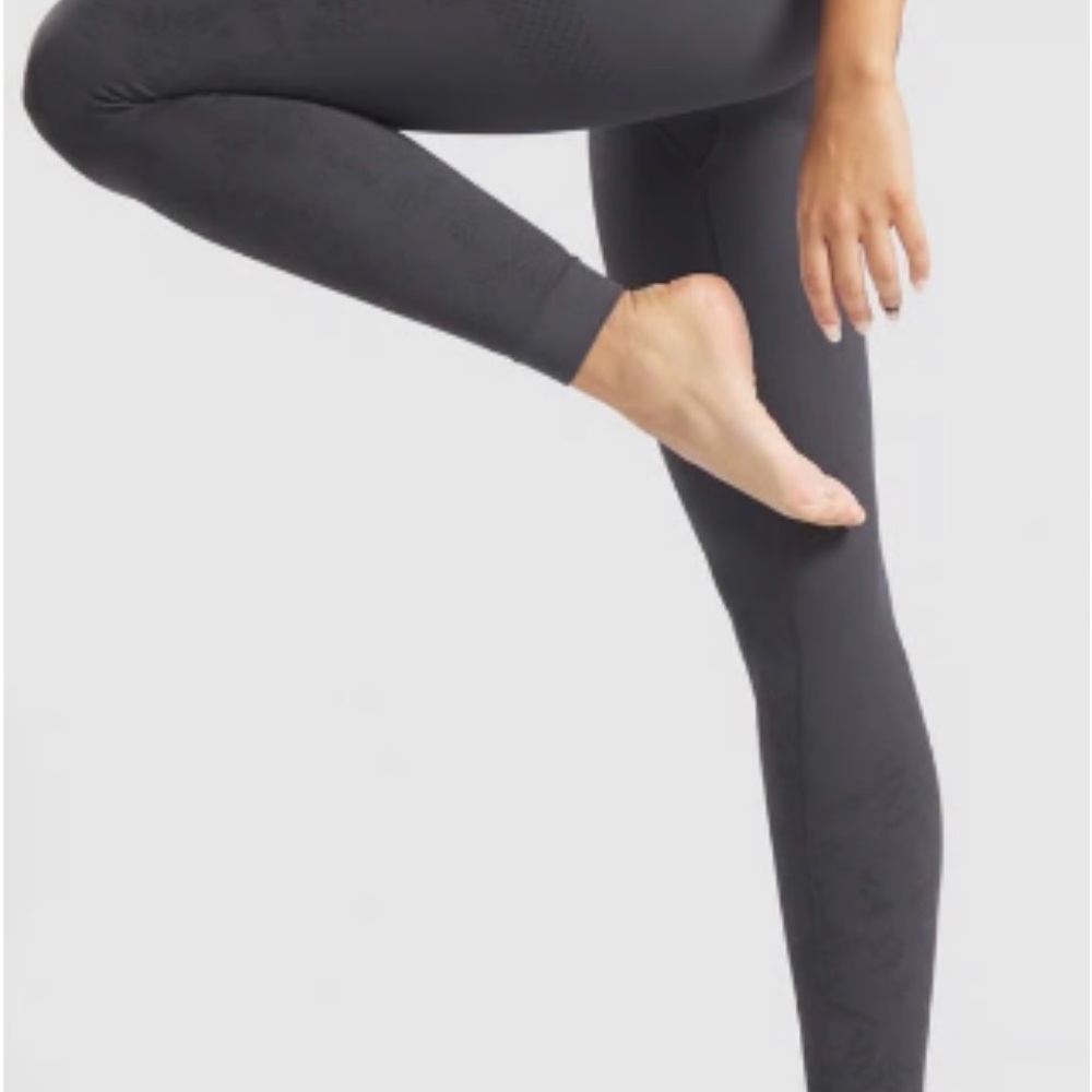 Gymshark Studio Leggings Sz M